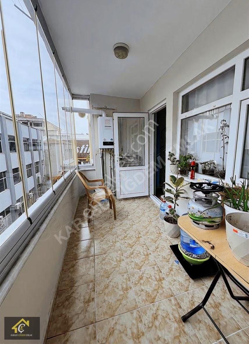 Karasu Çiğdem Emlak İle Çarşı Merkezde Satılık Daire - Görsel 2