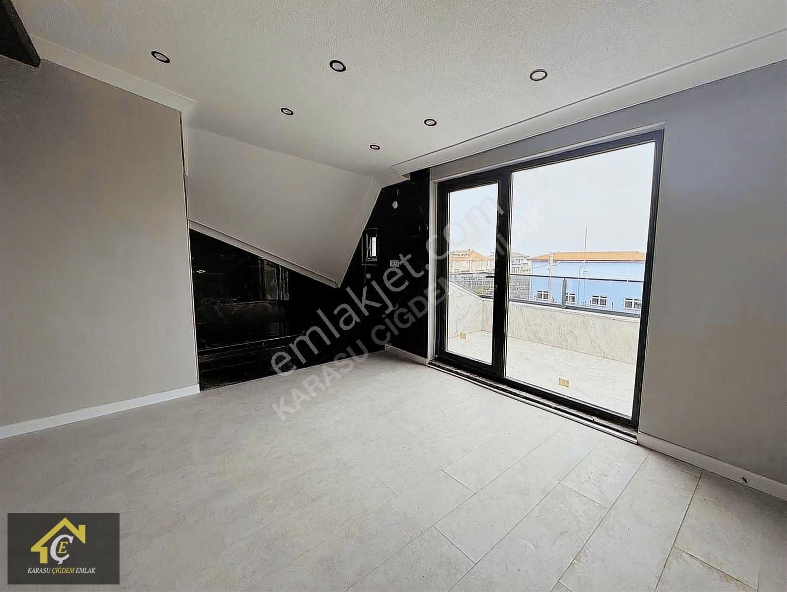 Kocaali De 3+1 Deniz Manzaralı Ve Havuzlu Villa - Görsel 34