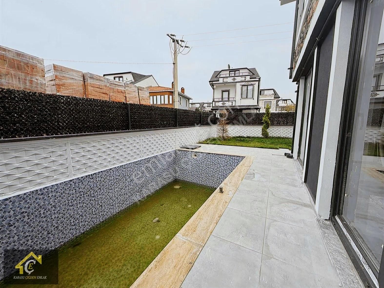 Kocaali De 3+1 Deniz Manzaralı Ve Havuzlu Villa - Görsel 19