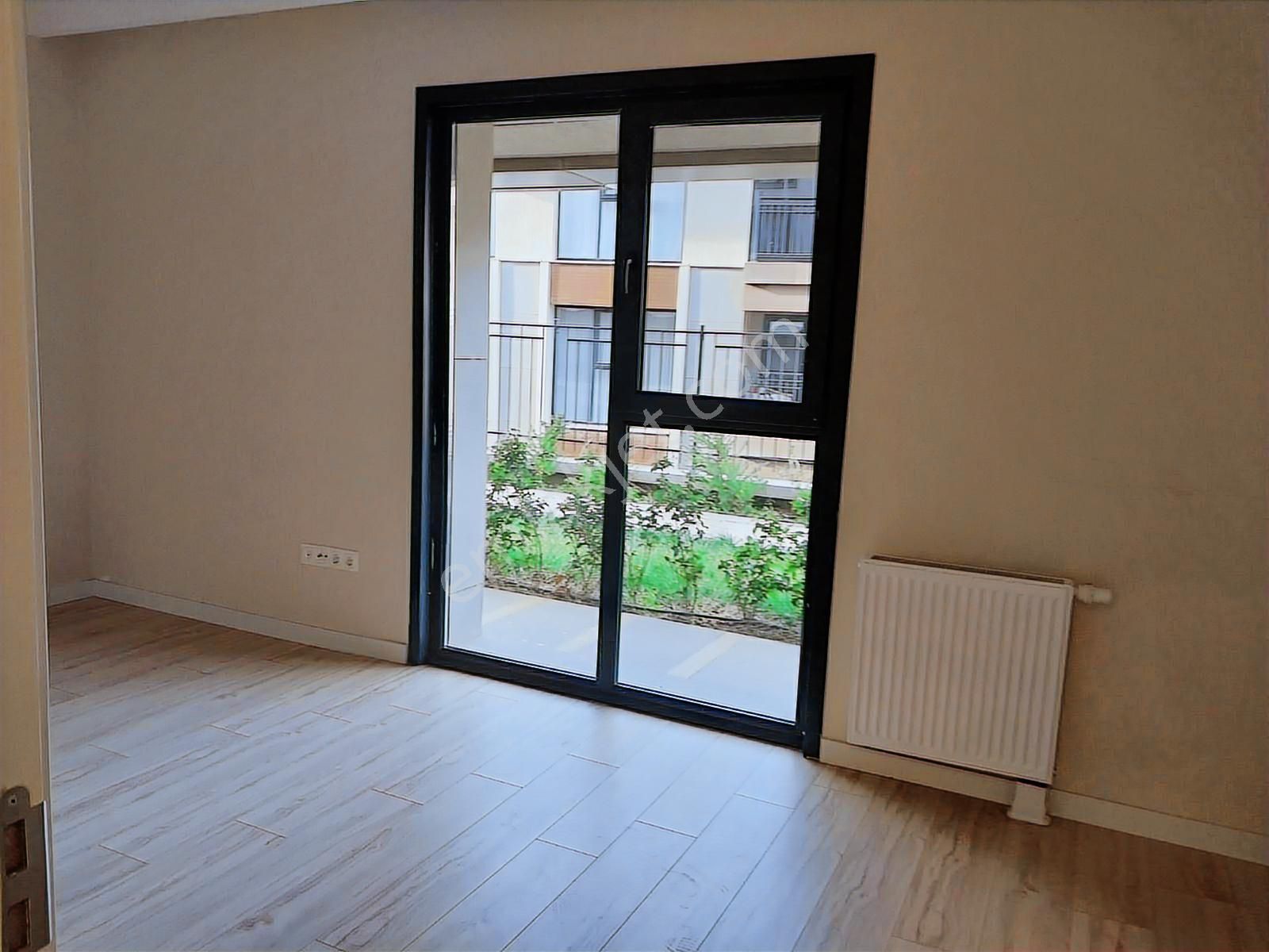 Camlica Tokide Acil Satilik 3+1 Bahçe Kati 132 M2 Daire - Görsel 24