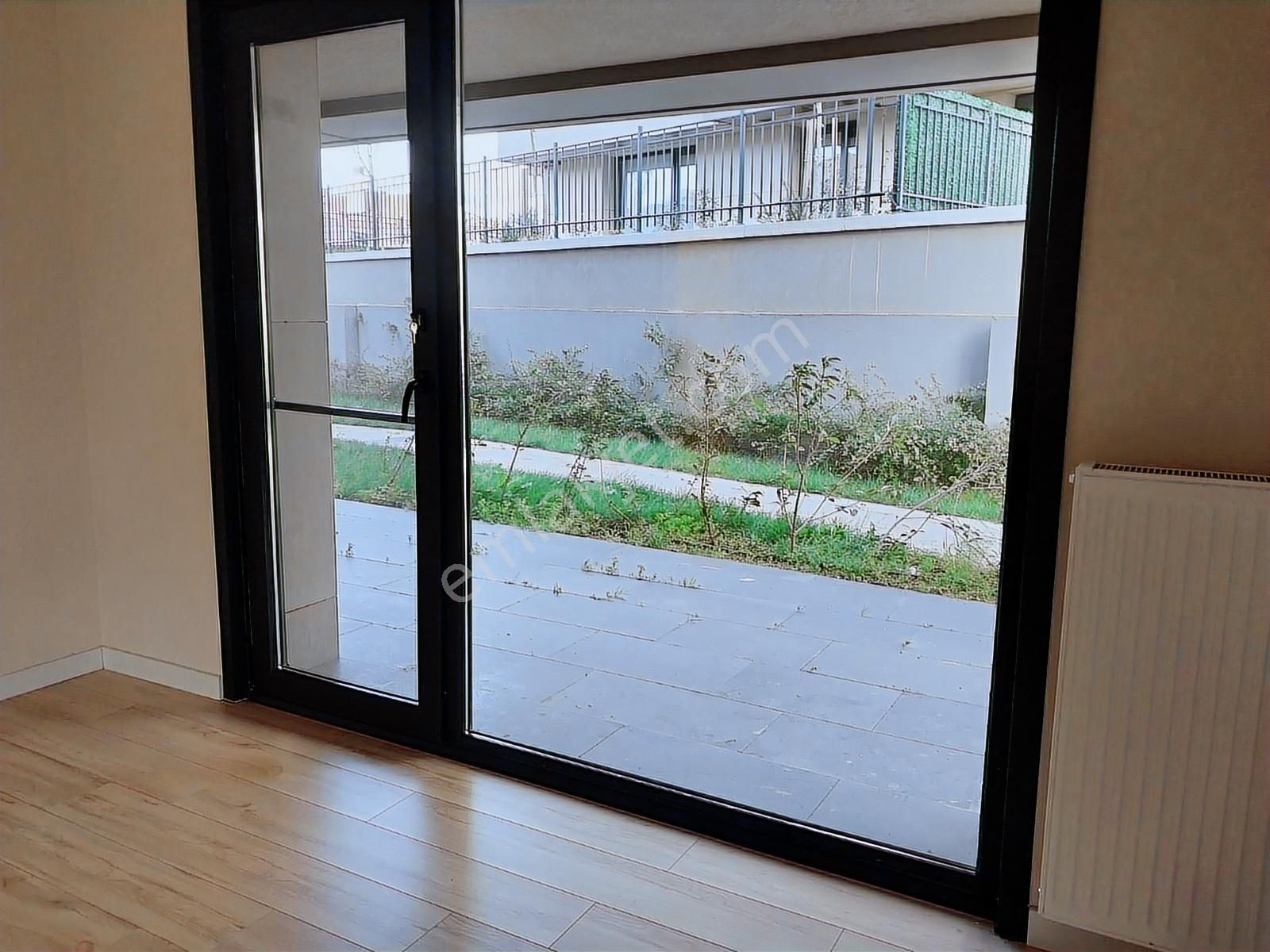 Camlica Tokide Acil Satilik 3+1 Bahçe Kati 132 M2 Daire - Görsel 7