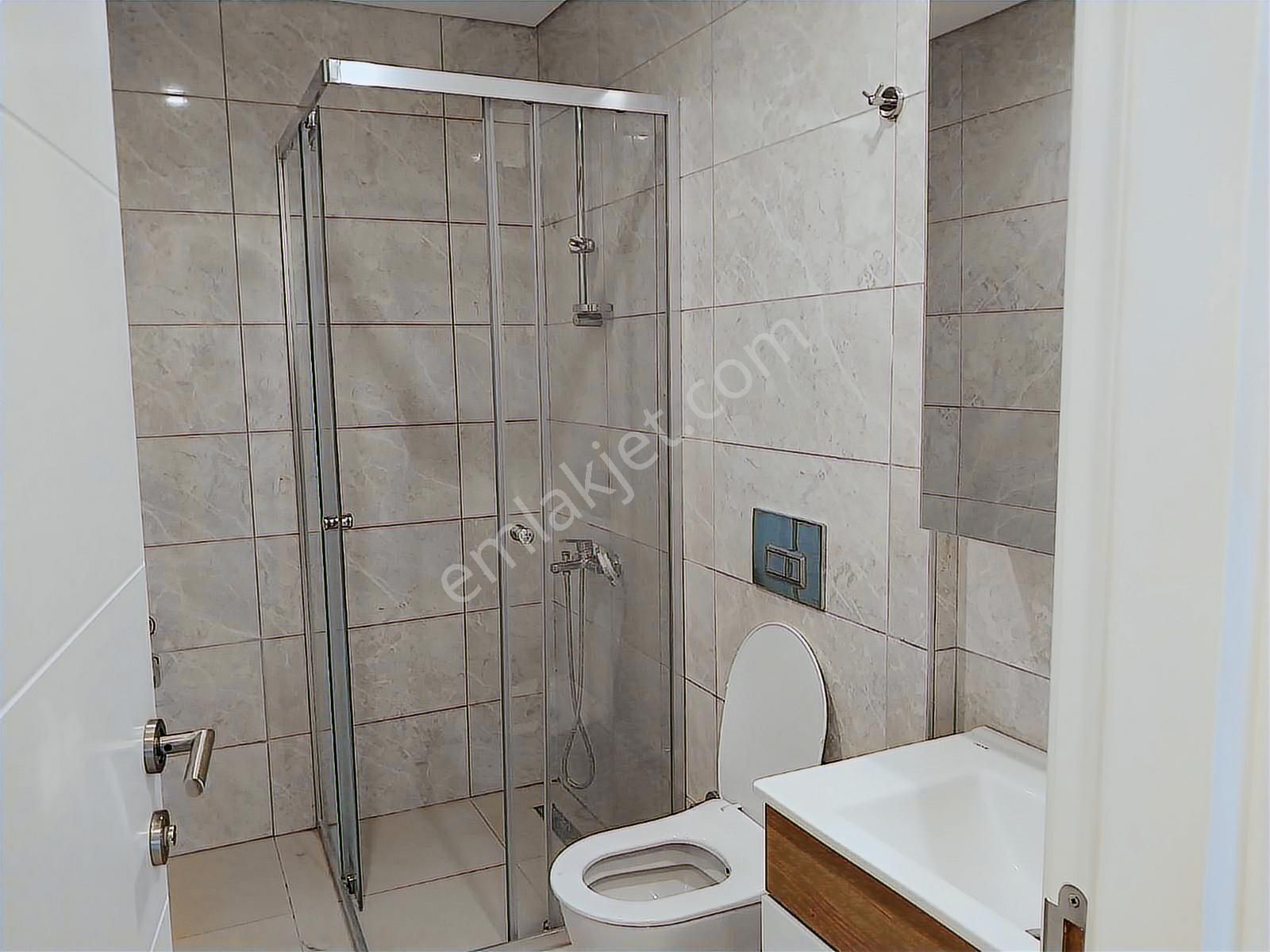 Camlica Tokide Acil Satilik 3+1 Bahçe Kati 132 M2 Daire - Görsel 28