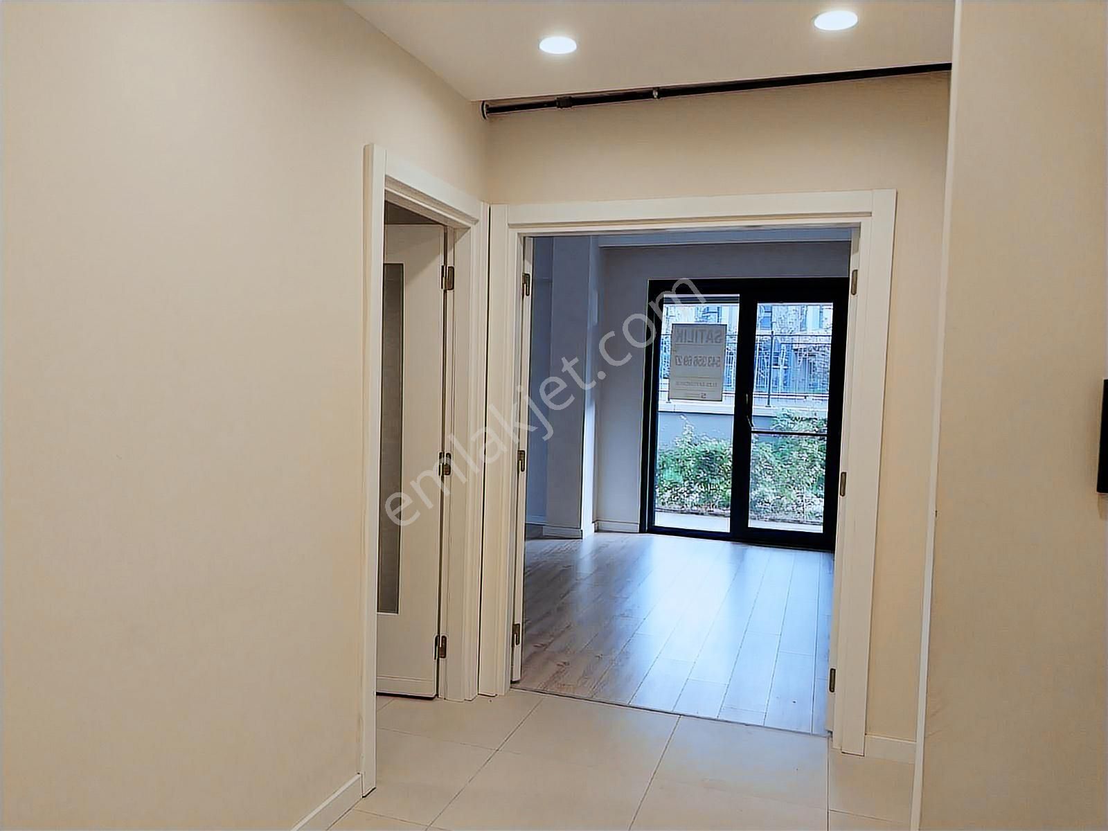 Camlica Tokide Acil Satilik 3+1 Bahçe Kati 132 M2 Daire - Görsel 3