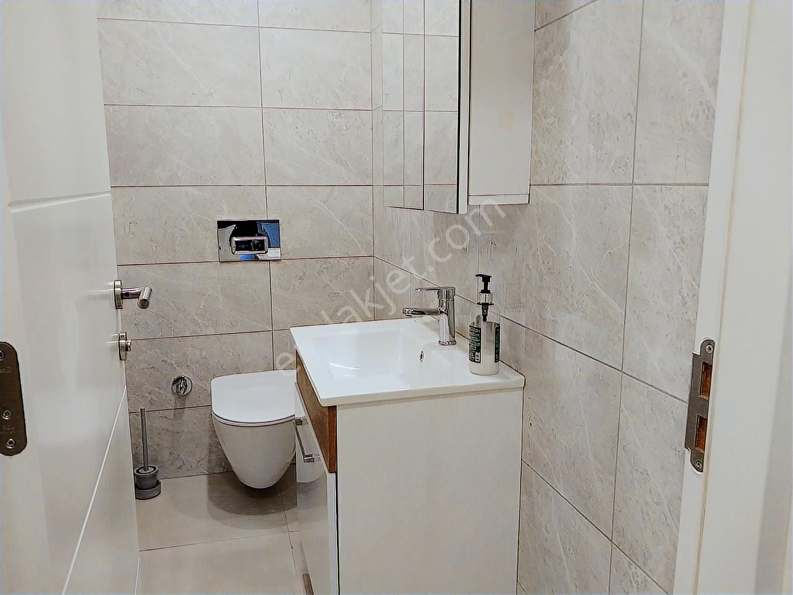 Camlica Tokide Acil Satilik 3+1 Bahçe Kati 132 M2 Daire - Görsel 31