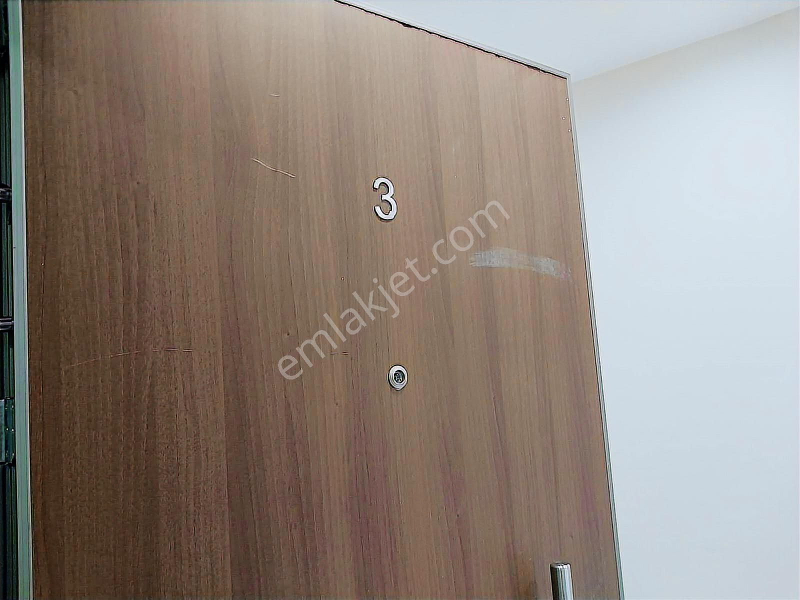Camlica Tokide Acil Satilik 3+1 Bahçe Kati 132 M2 Daire - Görsel 32