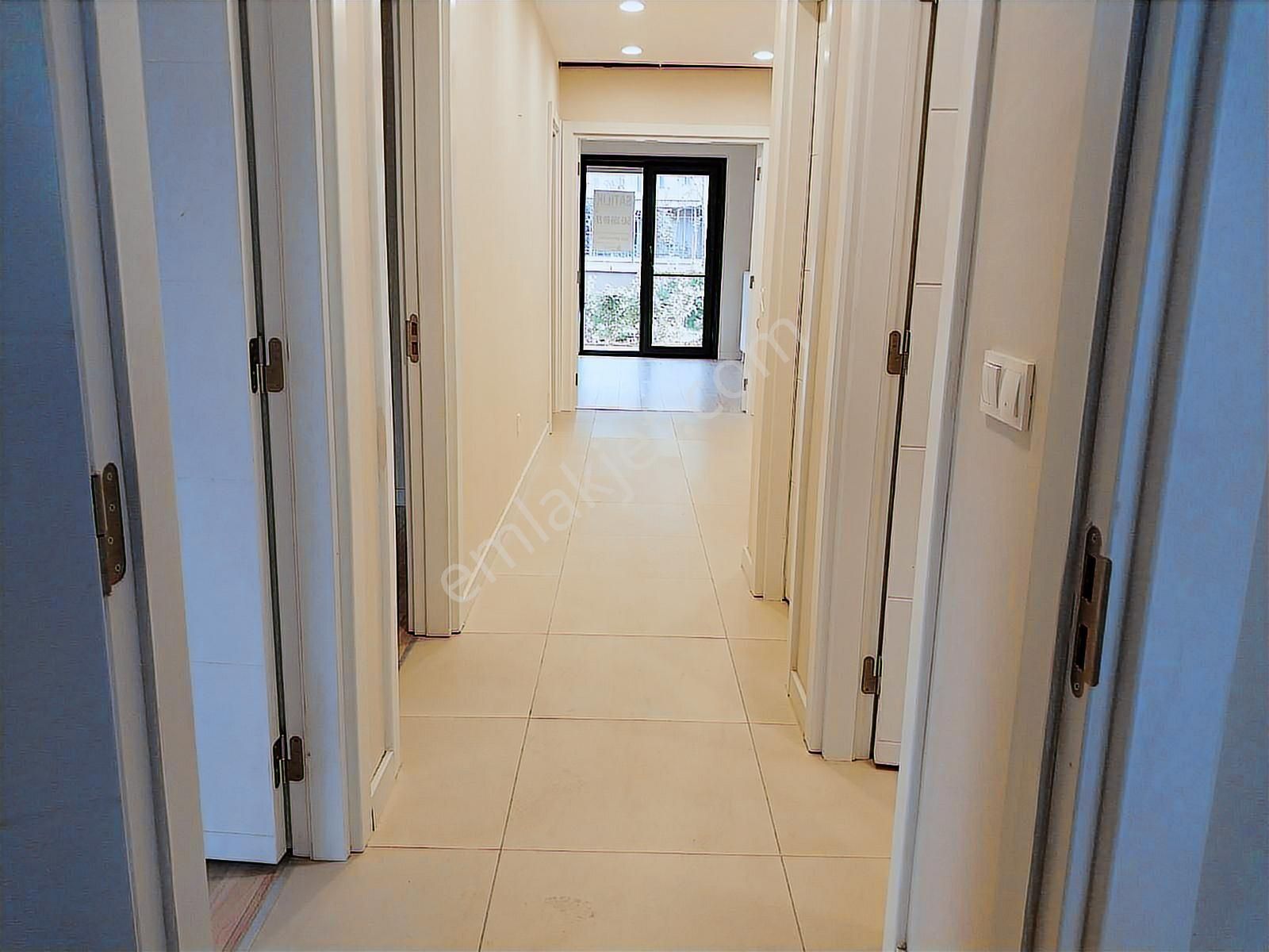 Camlica Tokide Acil Satilik 3+1 Bahçe Kati 132 M2 Daire - Görsel 27