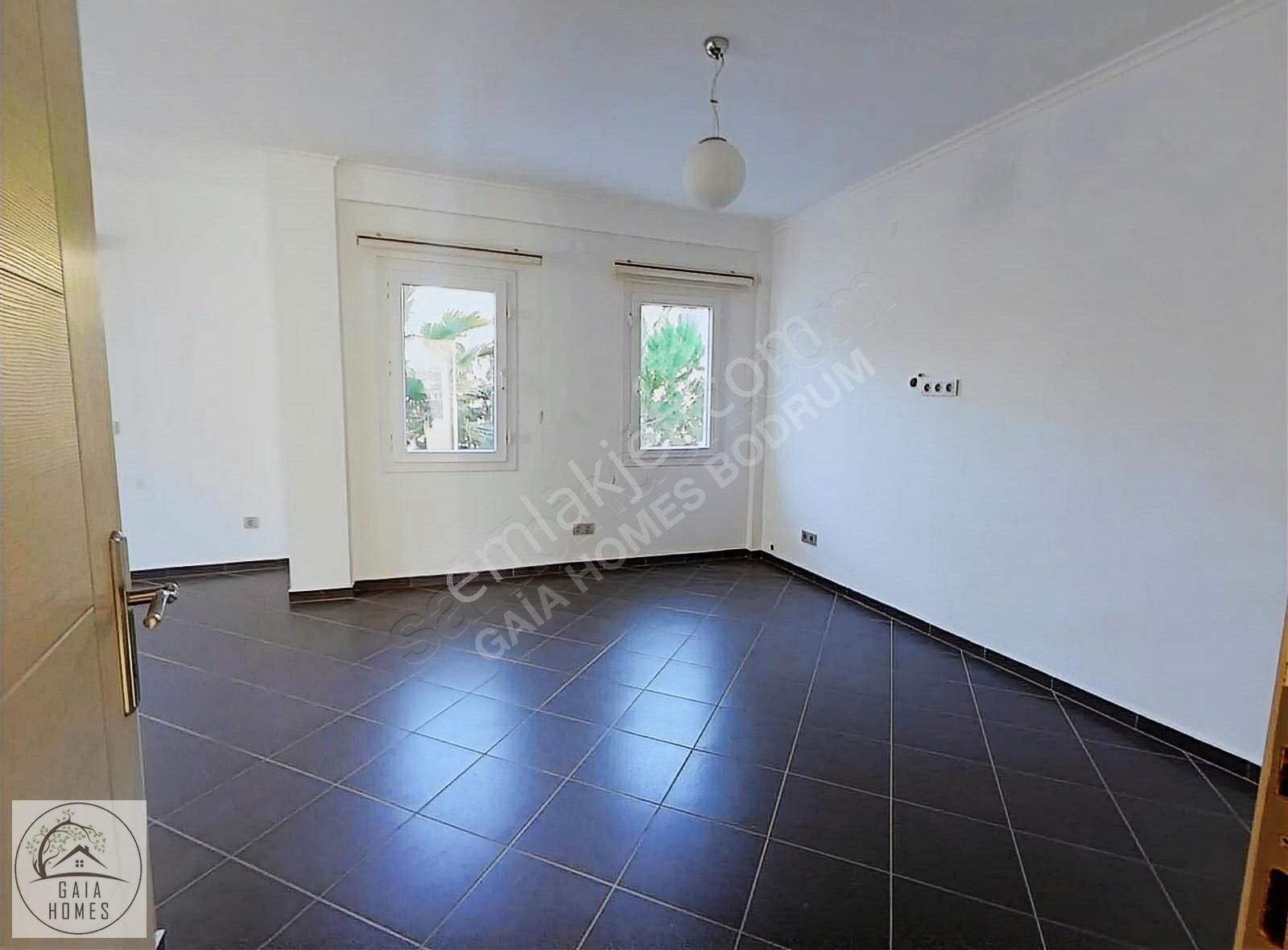 Kiralık Ortakent Merkezi Konumlu Cadde Üstü 2+1 Ofis İşyeri - Görsel 8