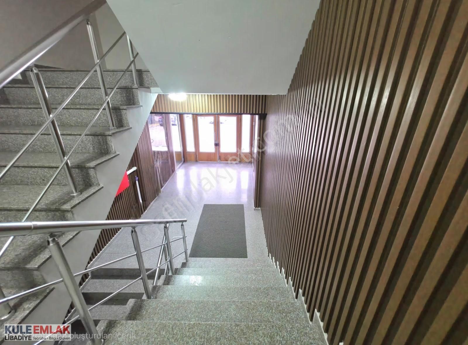 Aradığın | Geniş | Önü Açık | Otoparklı Butik Sitede 130m2 3+1 - Görsel 23