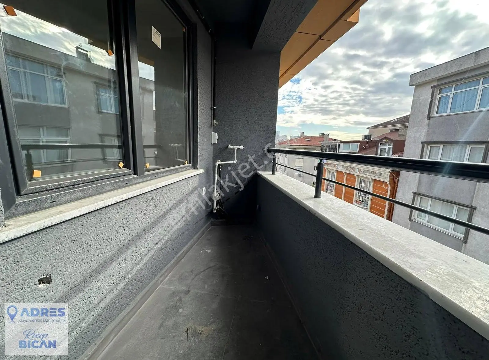 Nurtepe Butik Sitede Satılık 3+1 130 M2 Otoparklı Dubleks Daire - Görsel 4