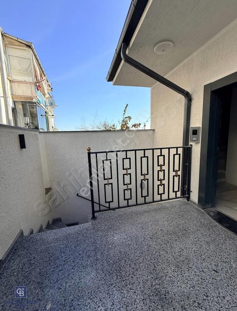 Cb King'den 2.sakarya Mah. 220m² Tripleks Satılık Müstakil Ev - Görsel 24