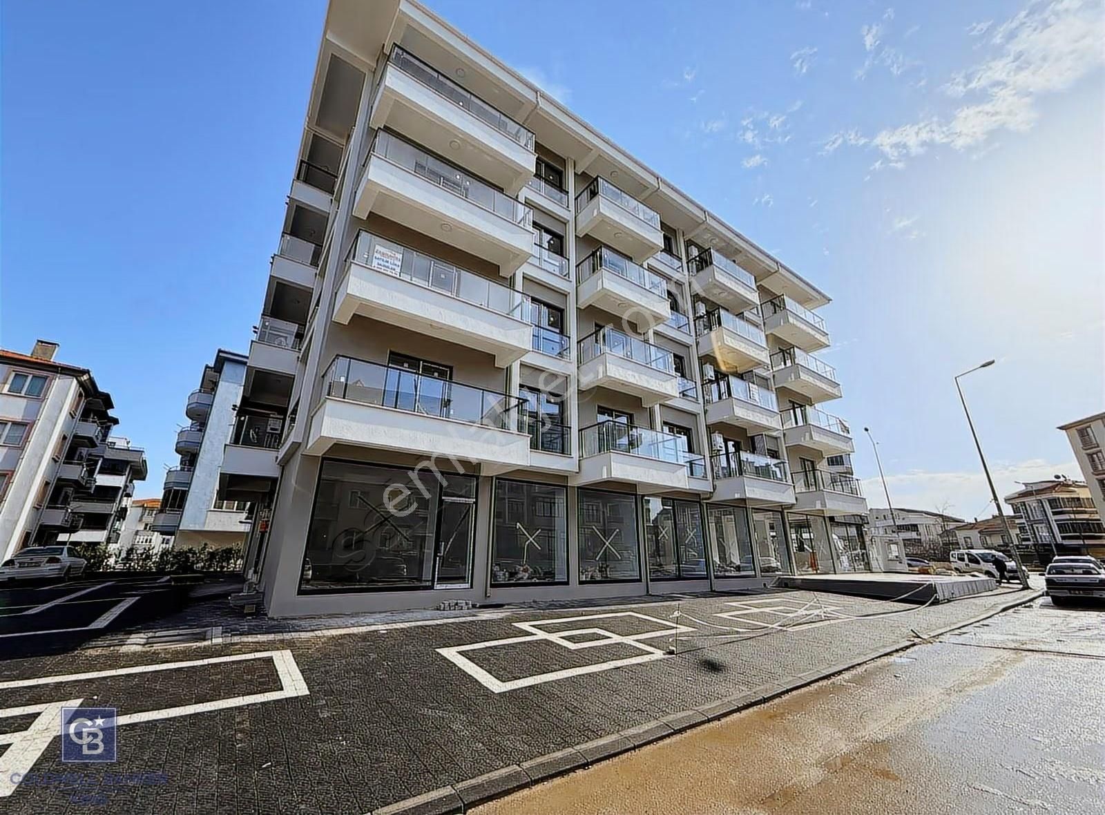 Cb King'den Plevne Mah. Savaştepe Caddesi 2+1 Kiralık Ofis