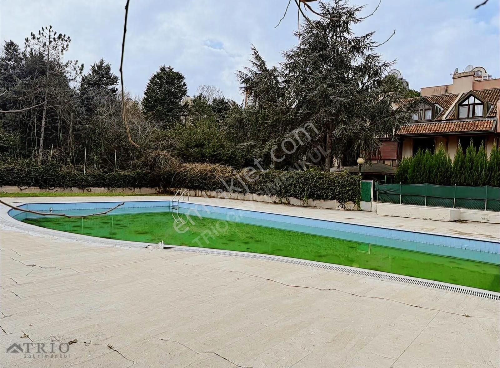 Bahçeşehir Şelale Villalarında Cadde Üstü Kiralık Triplex Villa - Görsel 34