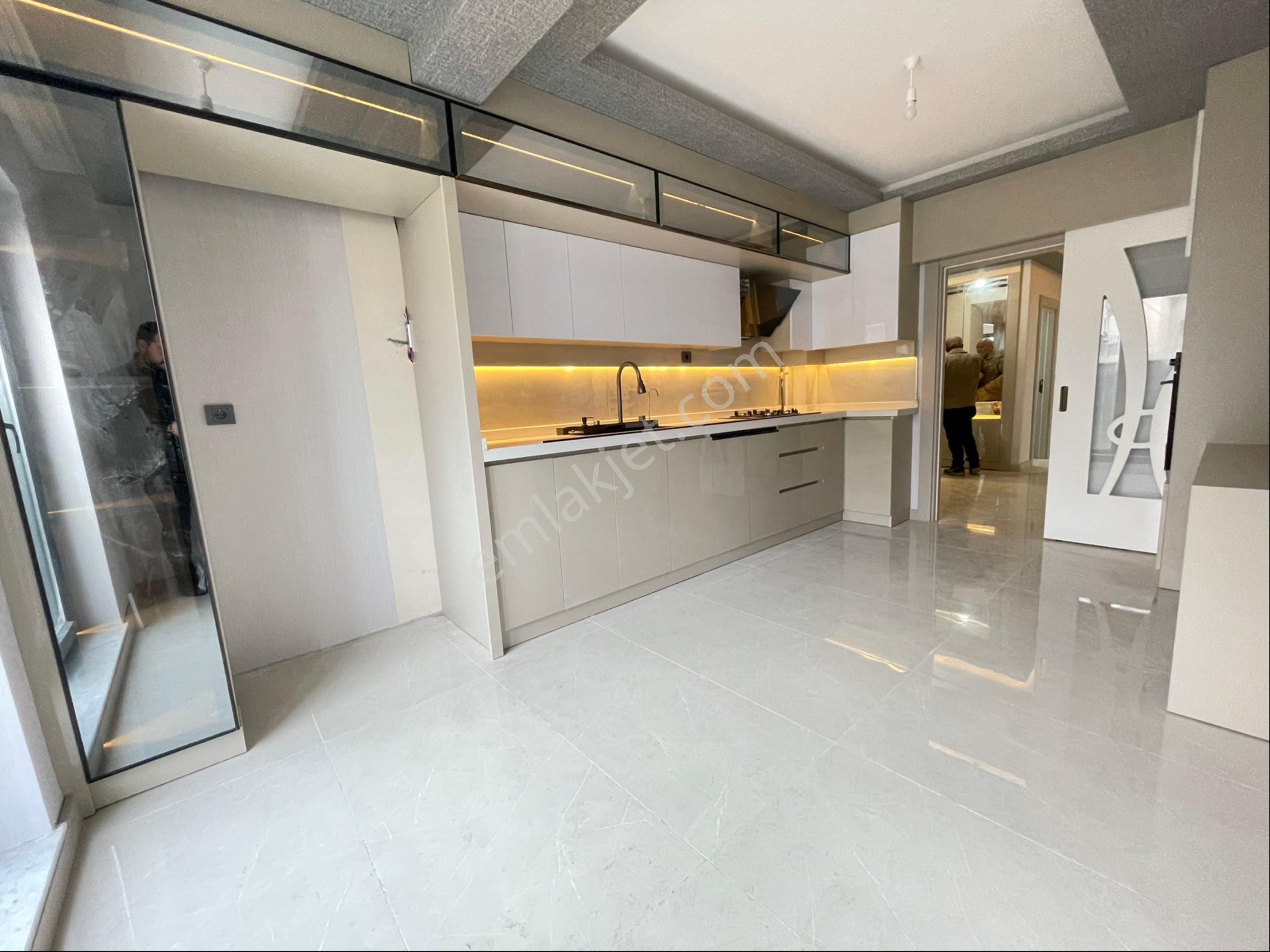 Ns Prestij Den Sıfır Asansörlü Full Yapılı Geniş Balkon - Görsel 2