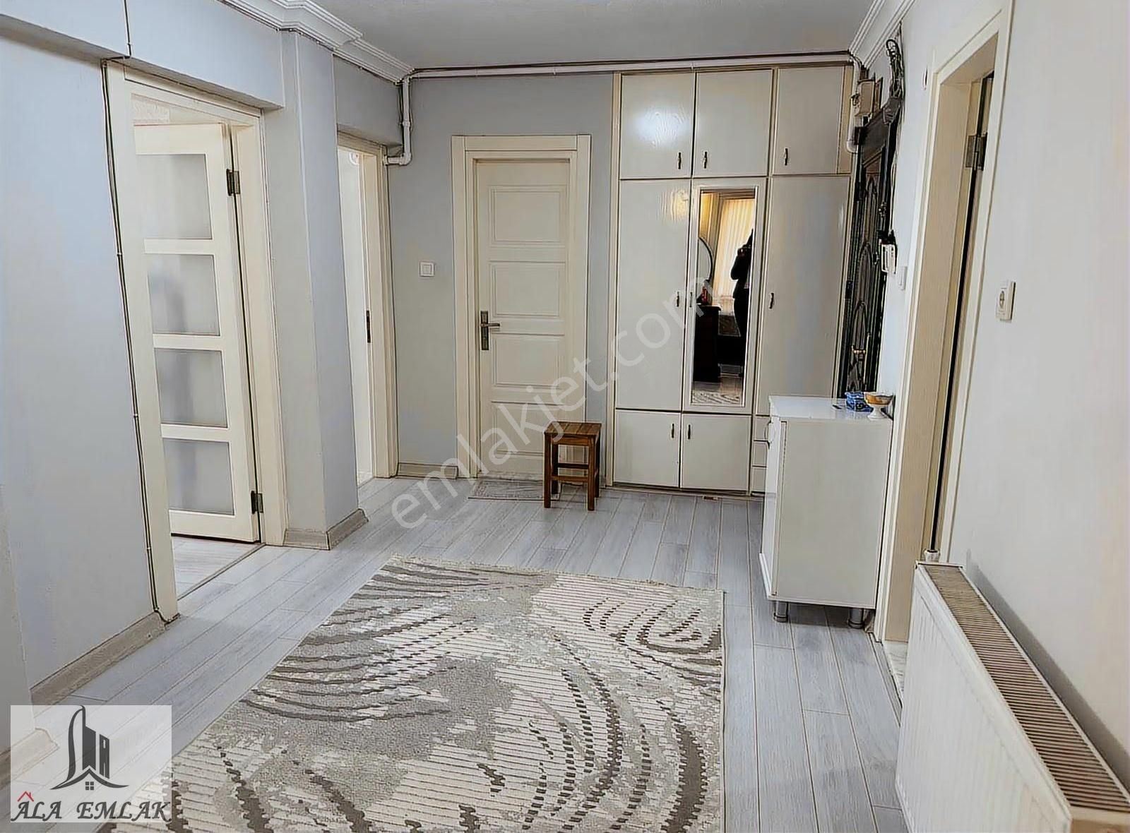 Âlâ Emlaktan Sakarya Cadde Paraleli 3+1 Yapılı Masrafsız Daıre - Görsel 12