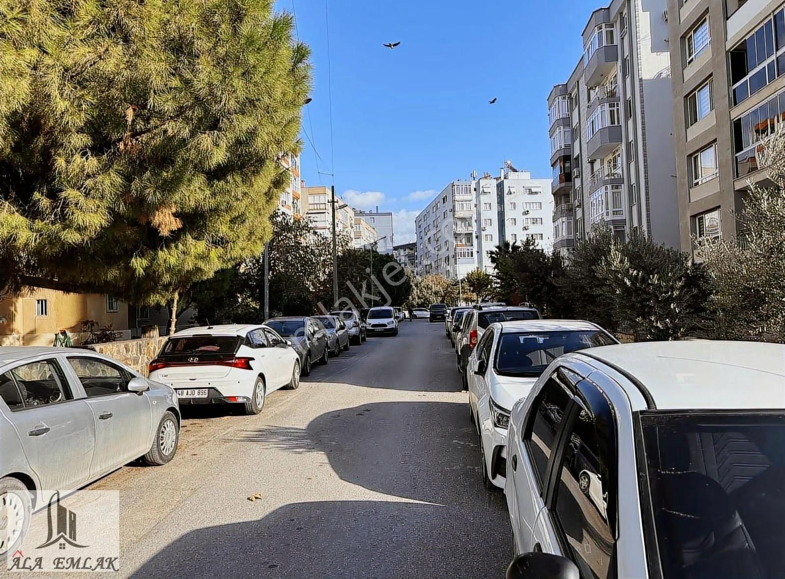 Âlâ Emlaktan Sakarya Cadde Paraleli 3+1 Yapılı Masrafsız Daıre - Görsel 13