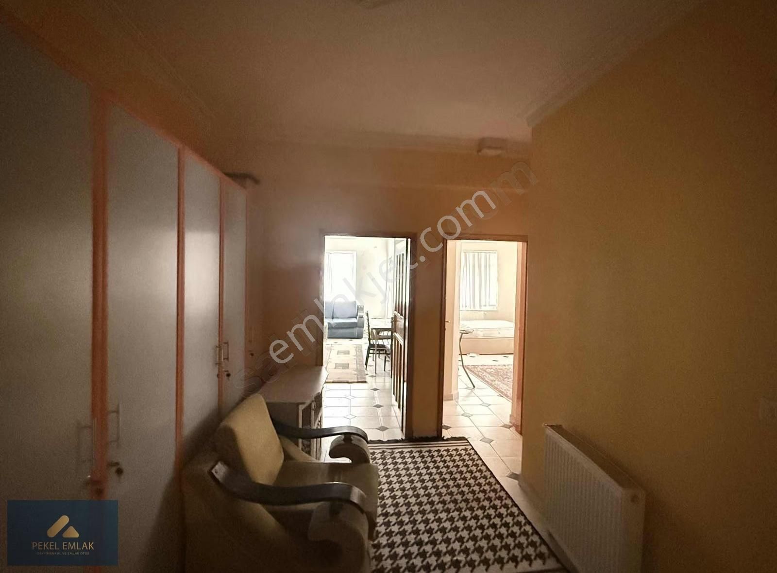 Pekel Emlak'tan Öğrenciye - Çalışana Kiralık Eşyalı 2+0 Daire - Görsel 2