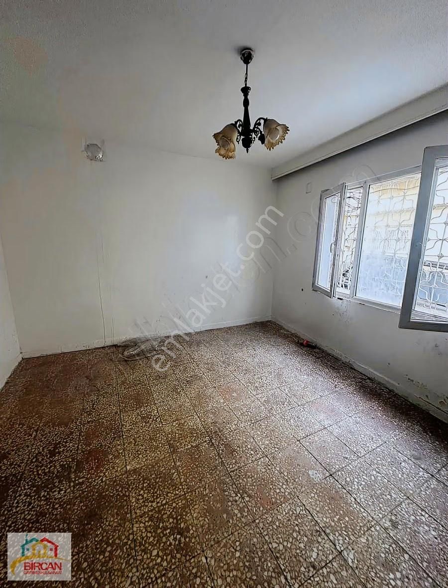 Yukarıbayırda Satlık Üç Katlı Müsatakil Bina - Görsel 2