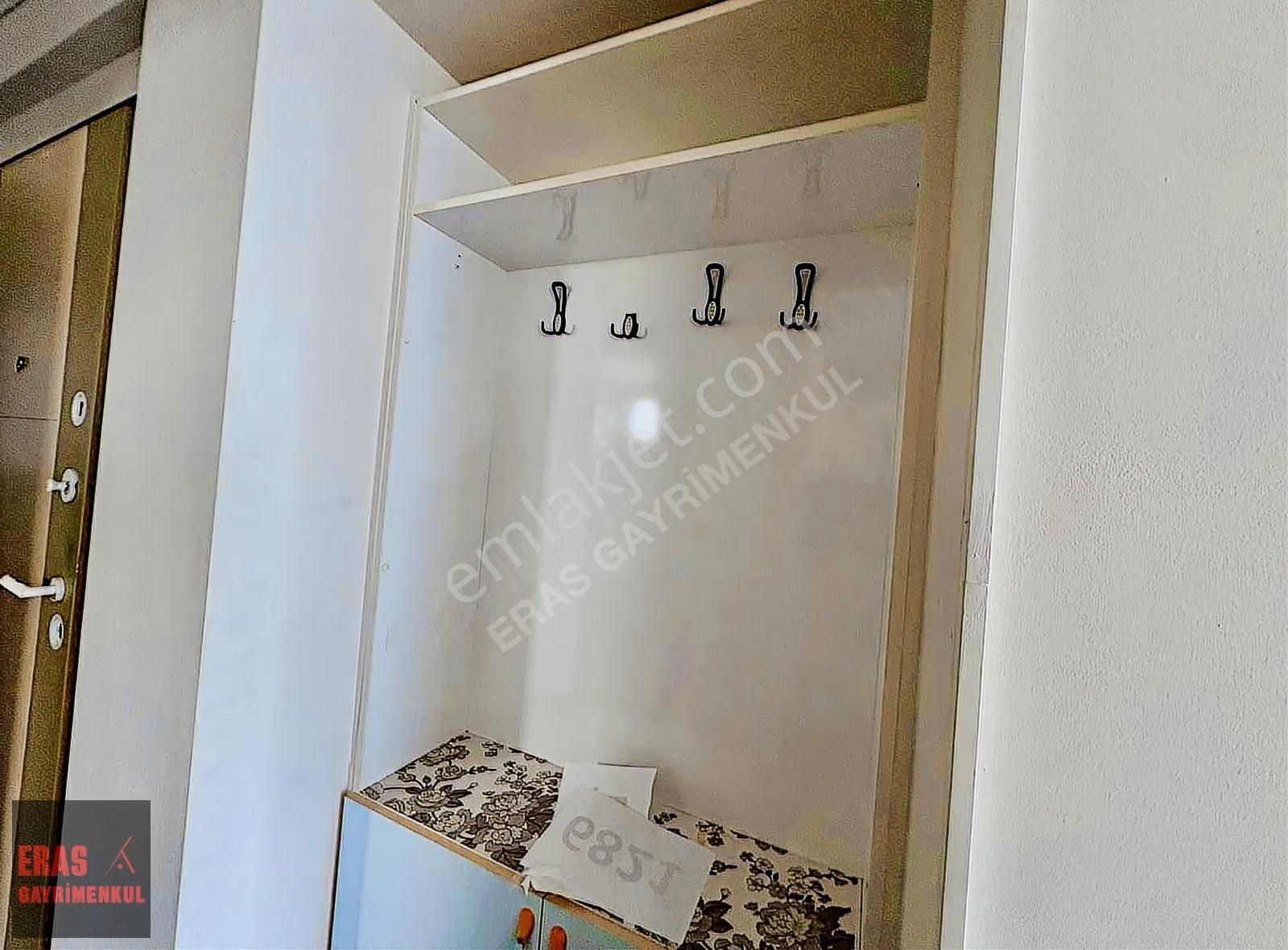 Eras Gayrimenkulden Satılık Merkezi Konumda Ara Kat 1+1 Daire - Görsel 12