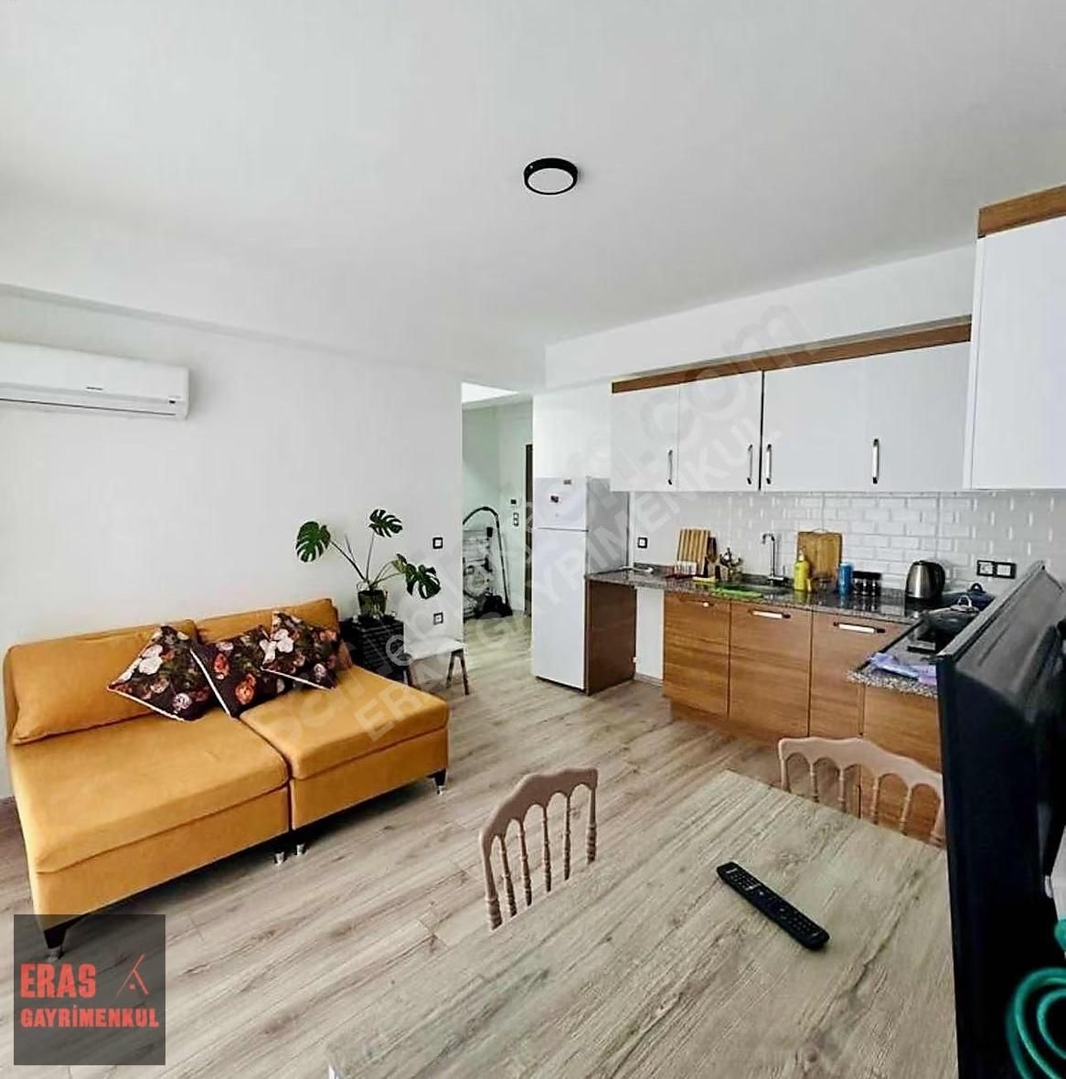 Eras Gayrimenkulden Servis Güzergahında Teraslı Eşyalı 1+1 Daire - Görsel 7