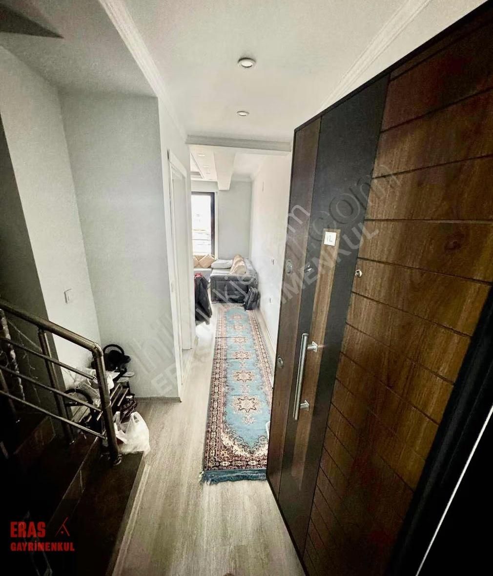 Eras Gayrimenkulden Merkezde Eşyalı Dubleks 1+1 Daire - Görsel 13