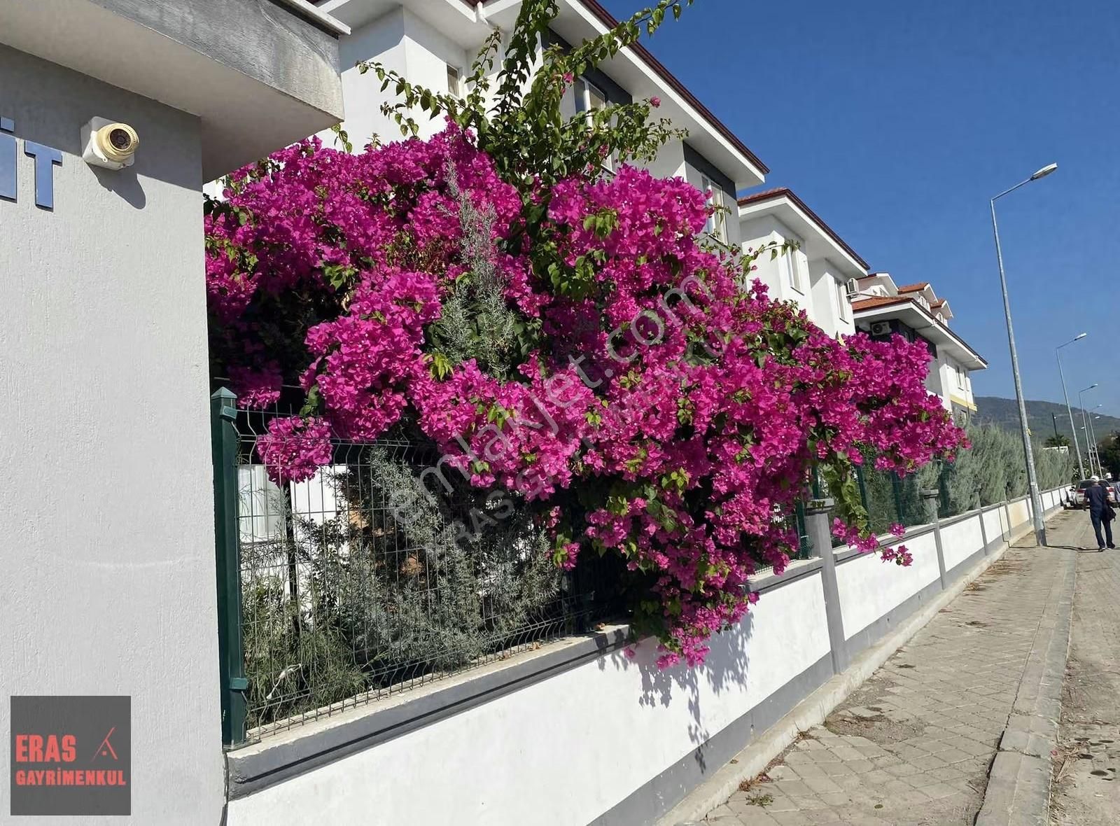 Eras Gayrimenkulden Merkezde 2,5+1 Havuzlu Giyinme Odalı Dubleks - Görsel 6