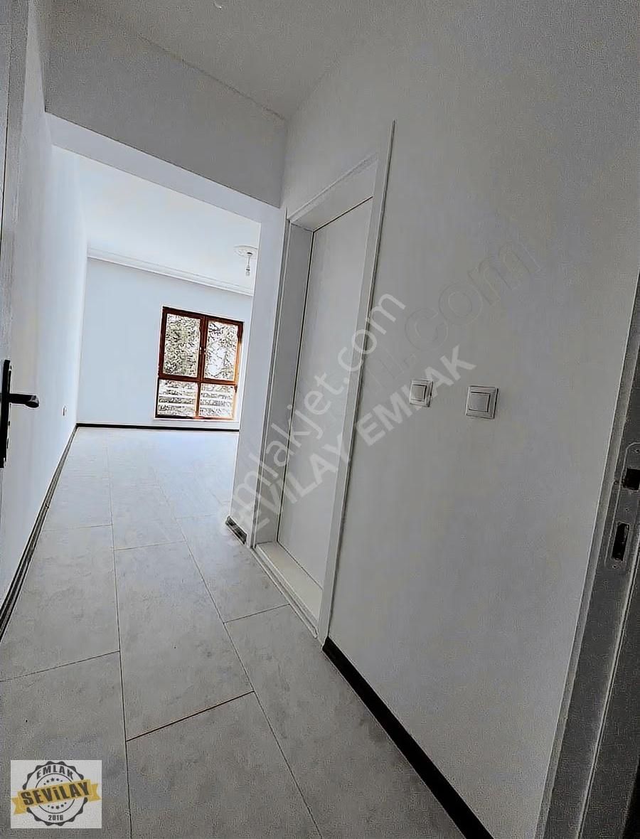 Şenyuva Mahallesi Toki Bloklarında Kış Bahçeli 4+1 Daire - Görsel 18