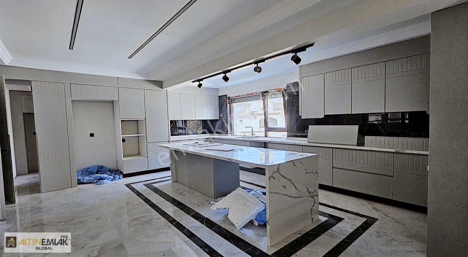 Satılık Çay Bağları Millet Bahçesi Karşısında 7+1 Villa - Görsel 24