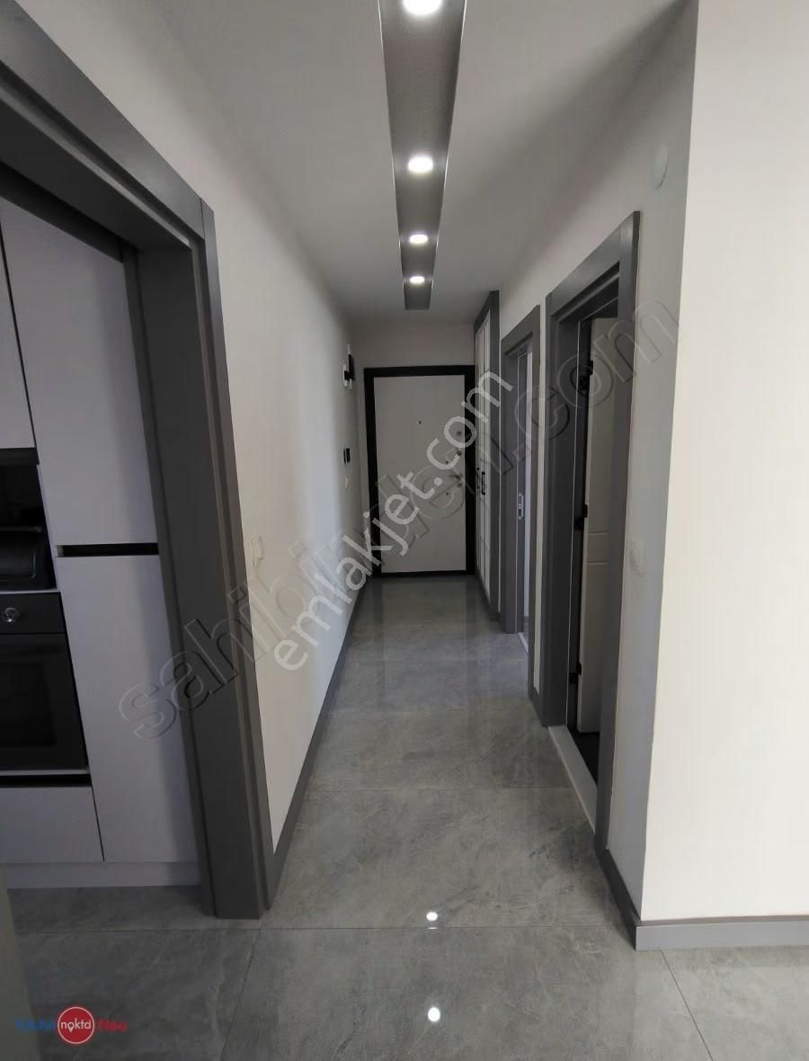 Havuzlu Site İçerisinde Lüks Daire - Görsel 28