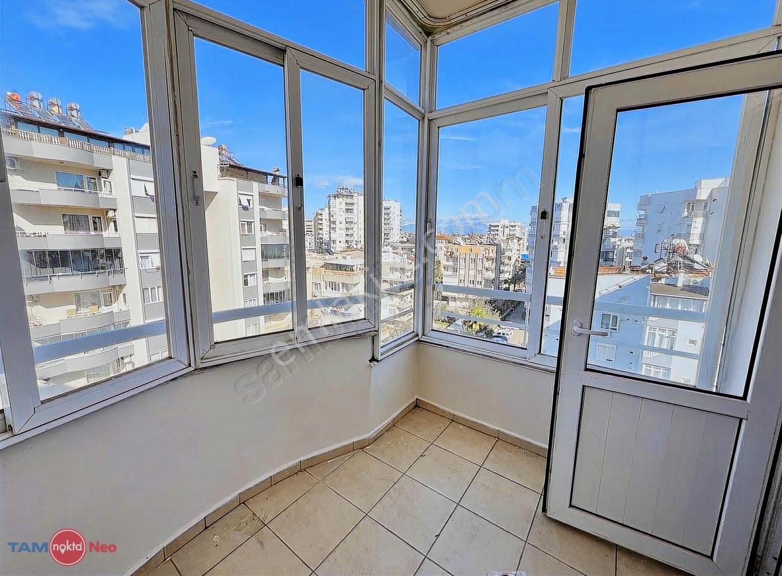 Savaş Caddesinde 3+1 Site İçi Havuzlu 160m2 Net - Görsel 9