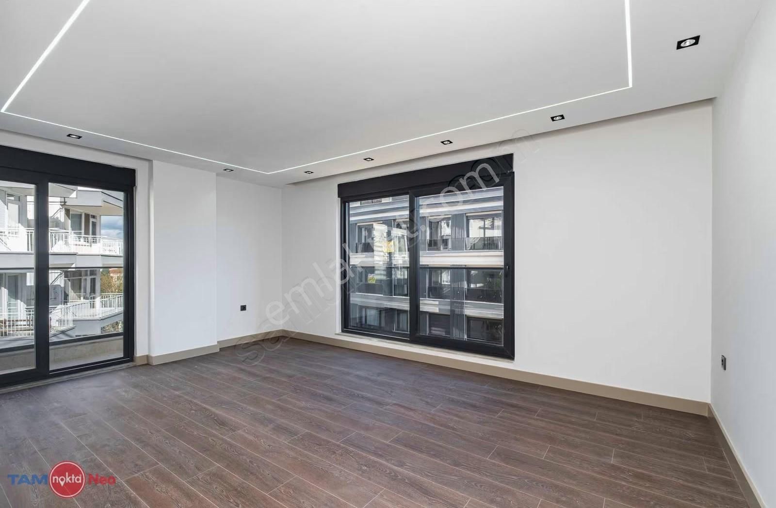 Tam Donanımlı 4+1 Kapalı Otoparklı Satılık Daire - Görsel 12