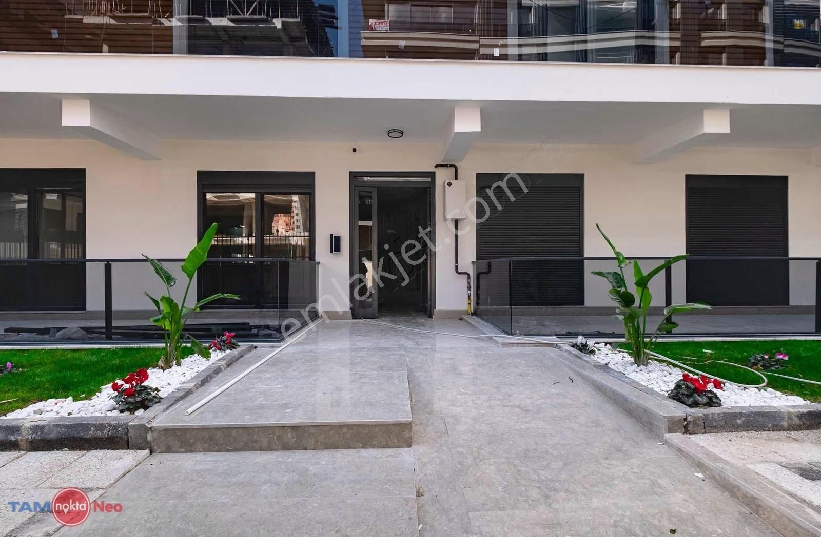 Tam Donanımlı 4+1 Kapalı Otoparklı Satılık Daire - Görsel 27