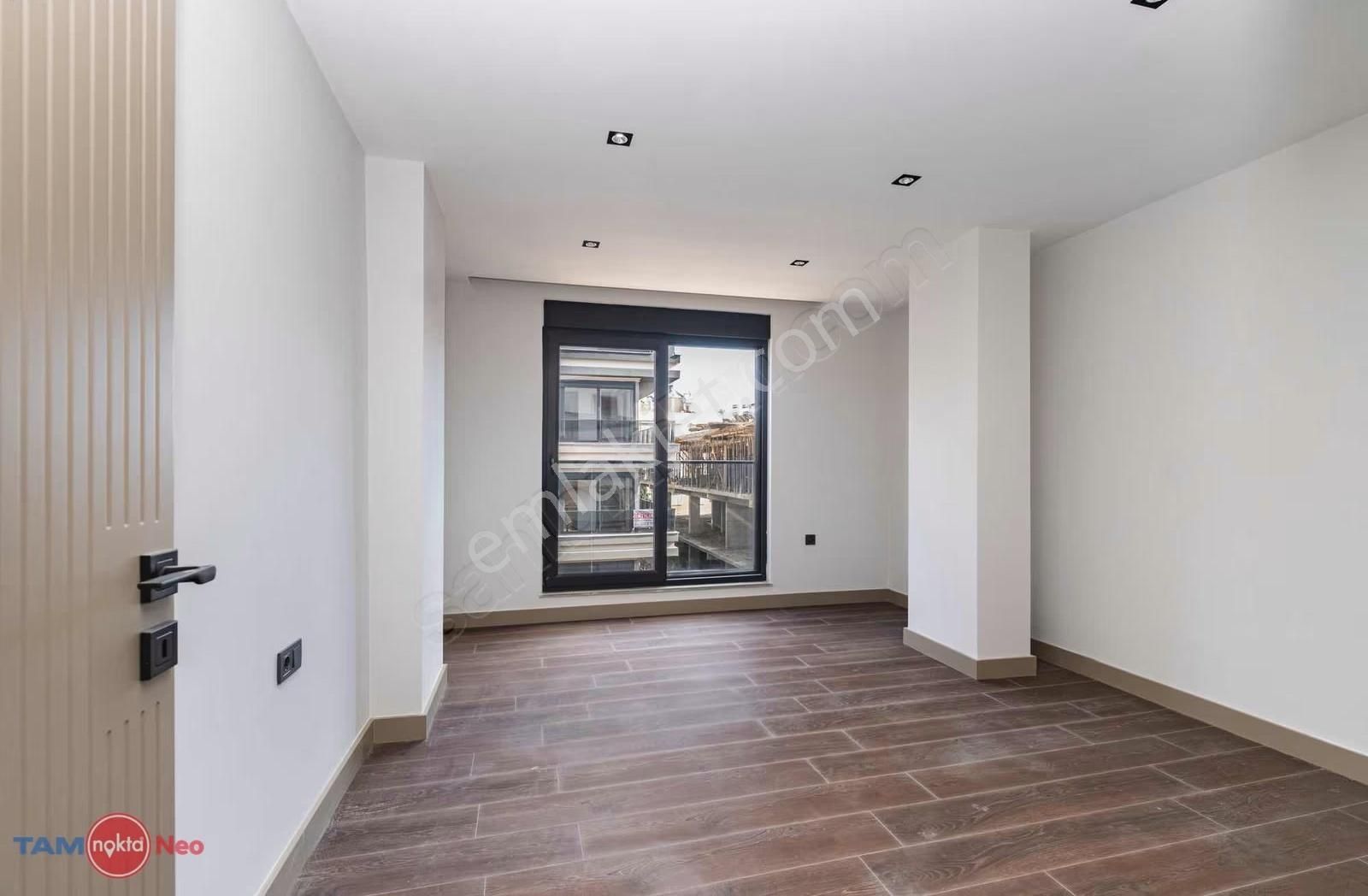Tam Donanımlı 4+1 Kapalı Otoparklı Satılık Daire - Görsel 22