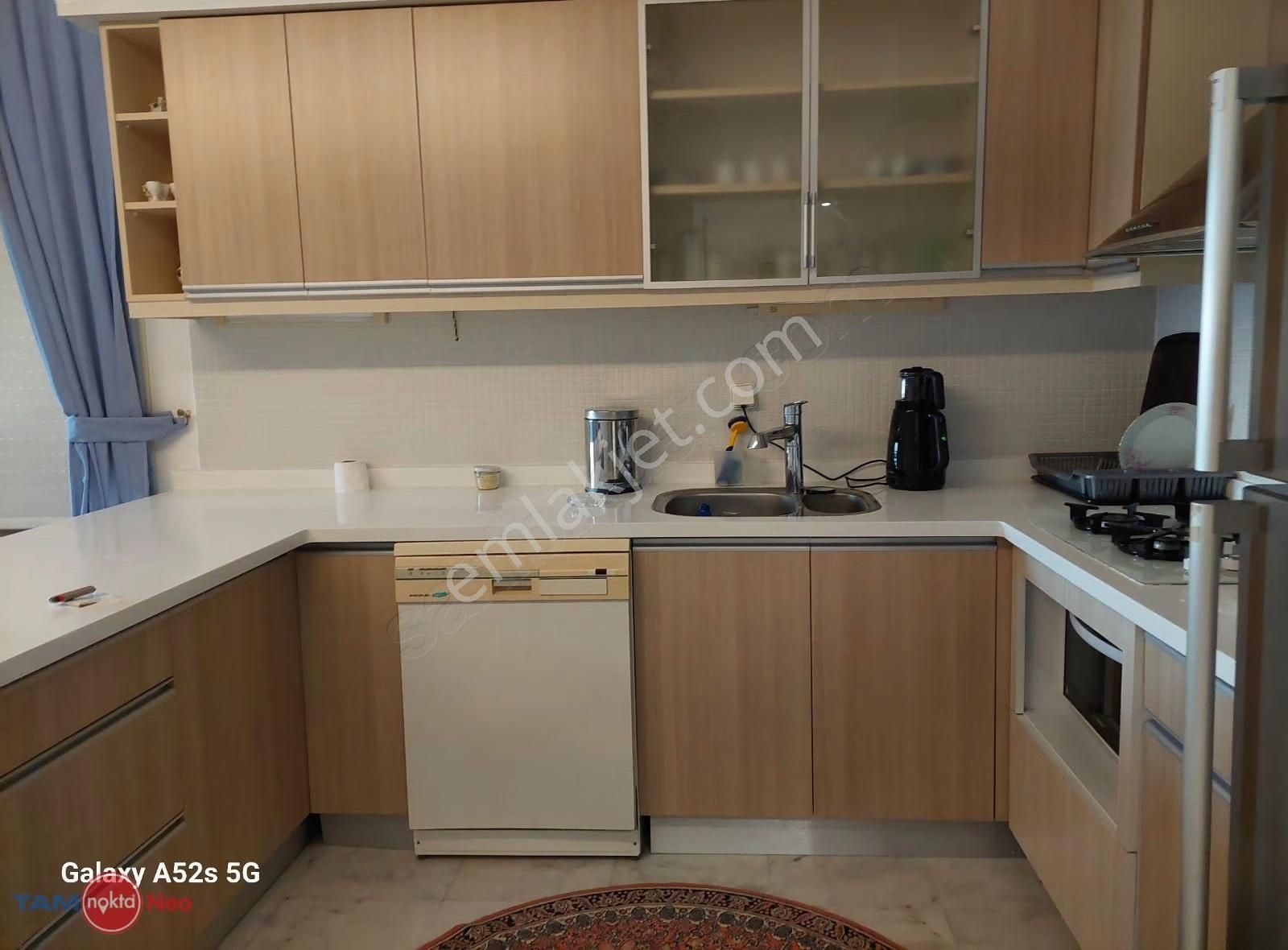 Şirinyalıda Muhteşem Deniz Manzaralı Site İçinde 3+1 Daire - Görsel 6