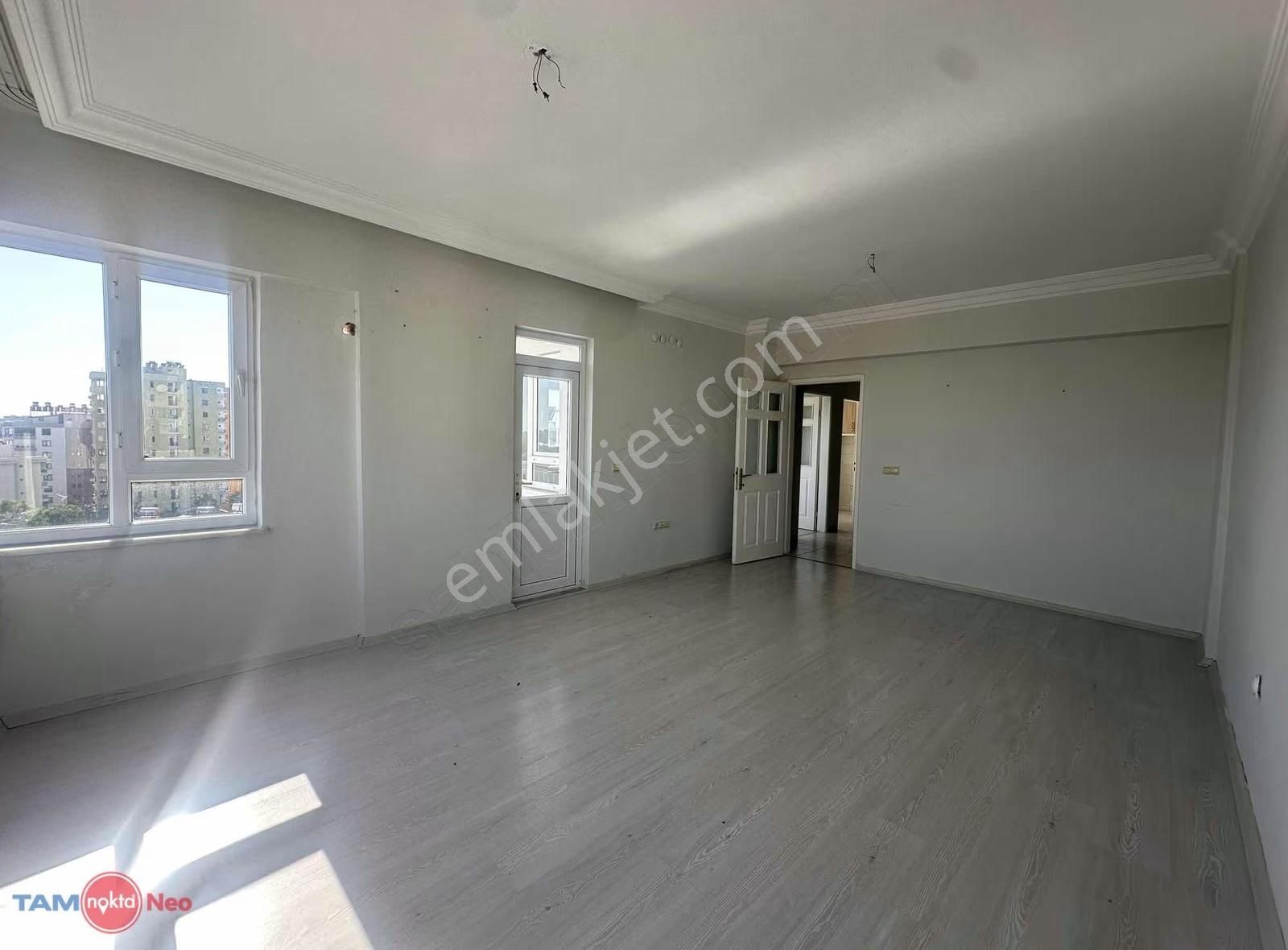 Meydankavağın'da Site İçinde Kiralık 3+1 Daire - Görsel 3