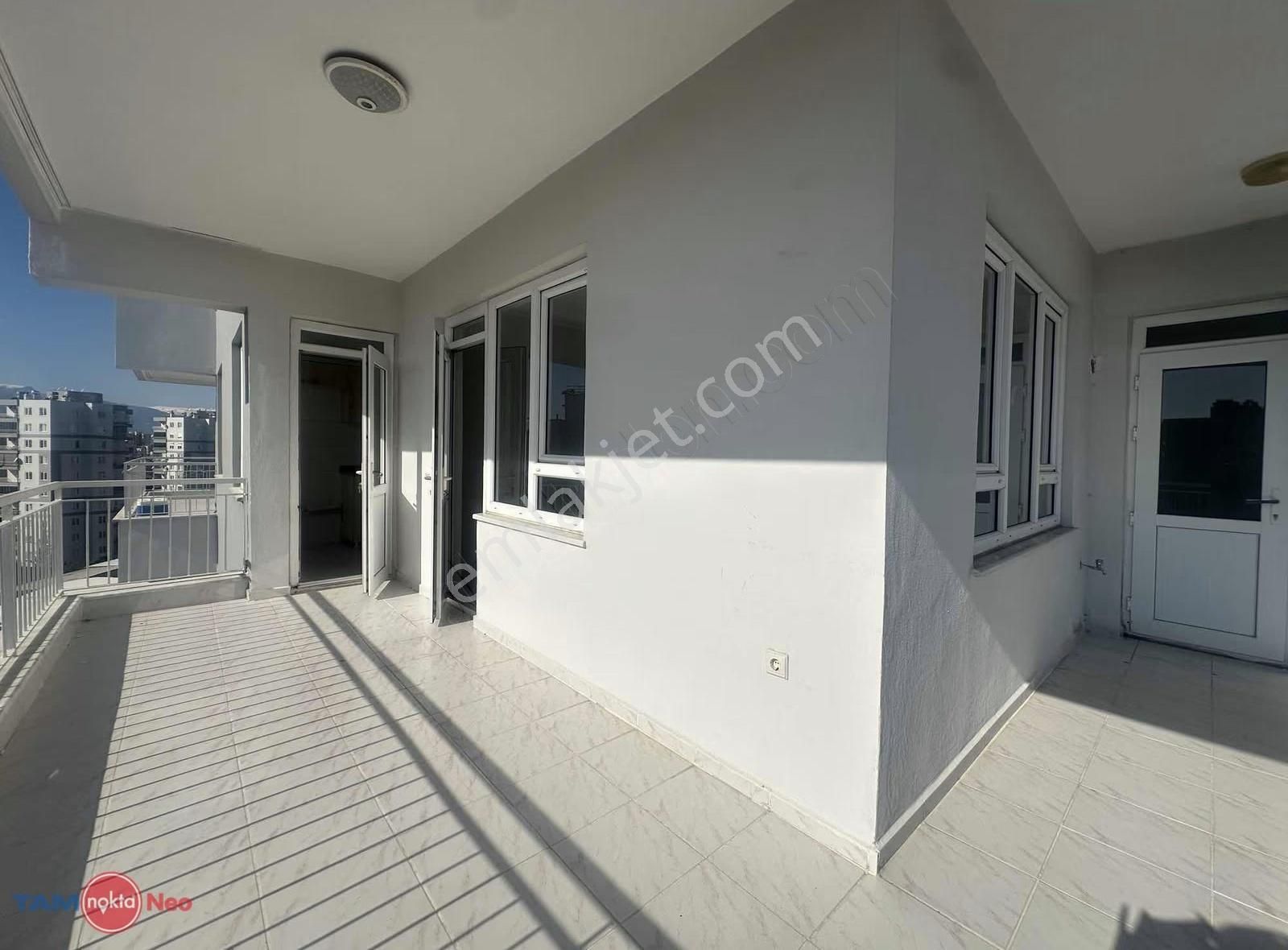 Meydankavağın'da Site İçinde Kiralık 3+1 Daire - Görsel 15
