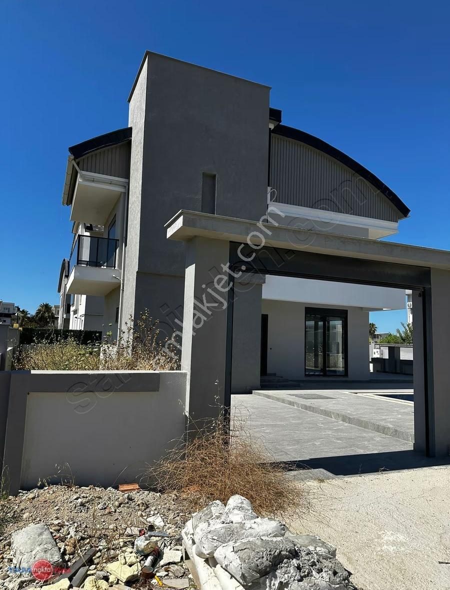 Ru/doğalgaz Kapıda, Tam Müstakil Köşe Parsel,havuzlu Sıfır Villa - Görsel 12