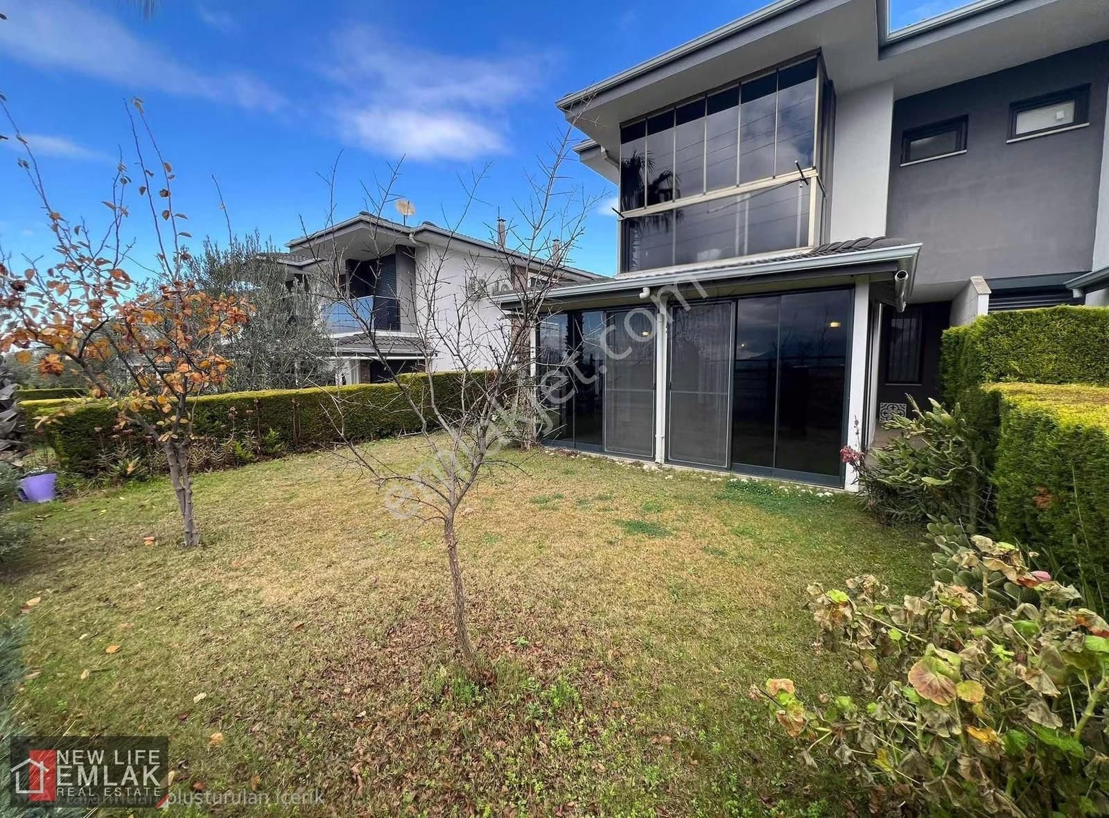 Kuşadası Havuzlu Site İçerisinde Deniz Ve Doğa Manzaralı Villa - Görsel 20