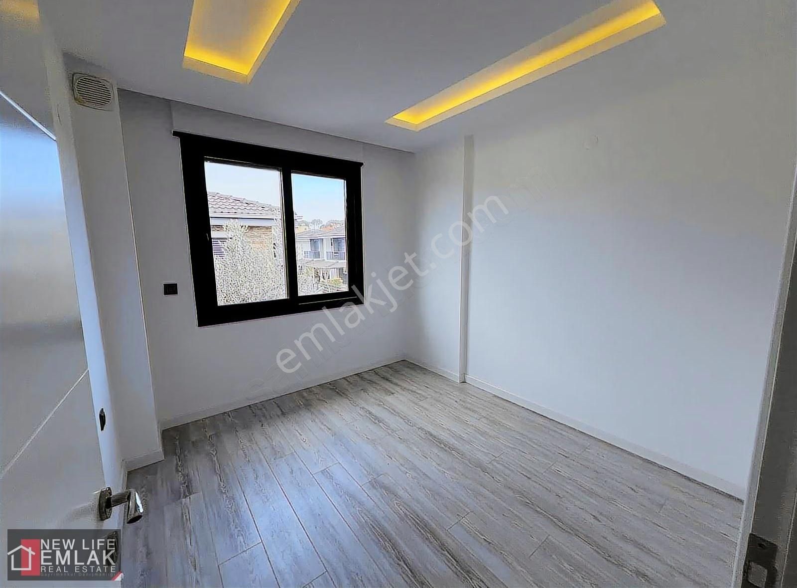 Kuşadası Havuzlu Site İçerisinde Deniz Ve Doğa Manzaralı Villa - Görsel 21