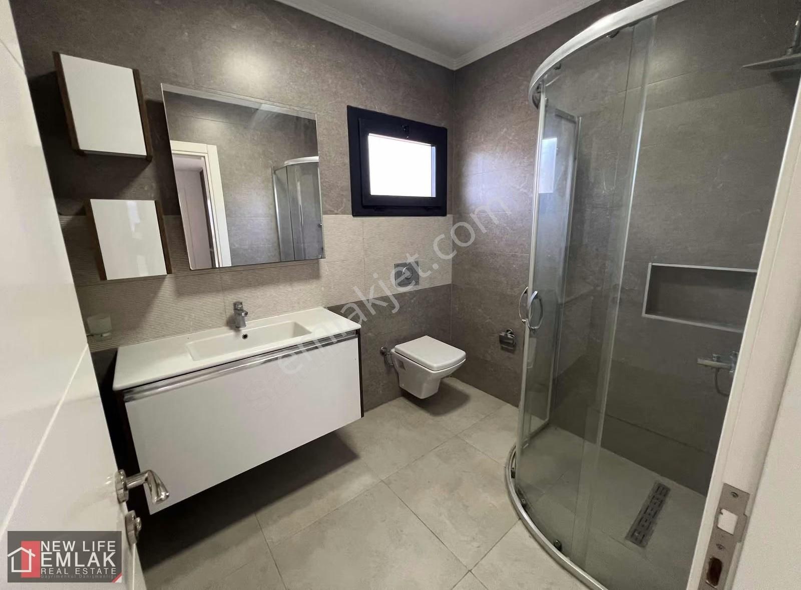 Kuşadası Havuzlu Site İçerisinde Deniz Ve Doğa Manzaralı Villa - Görsel 10