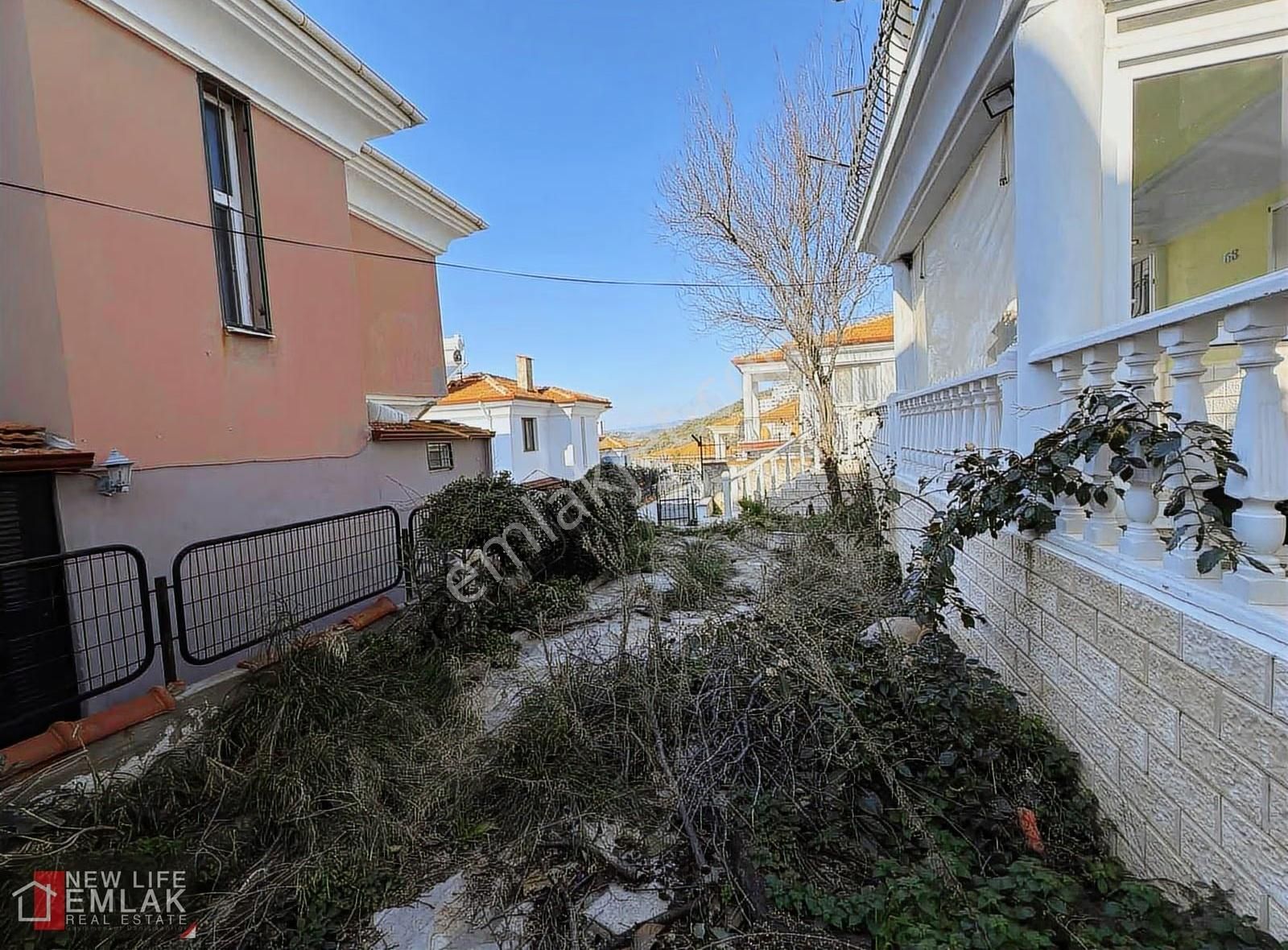 Fırsat.!!! Kuşadası Tam Müstakil Geniş Bahçeli Villa - Görsel 23