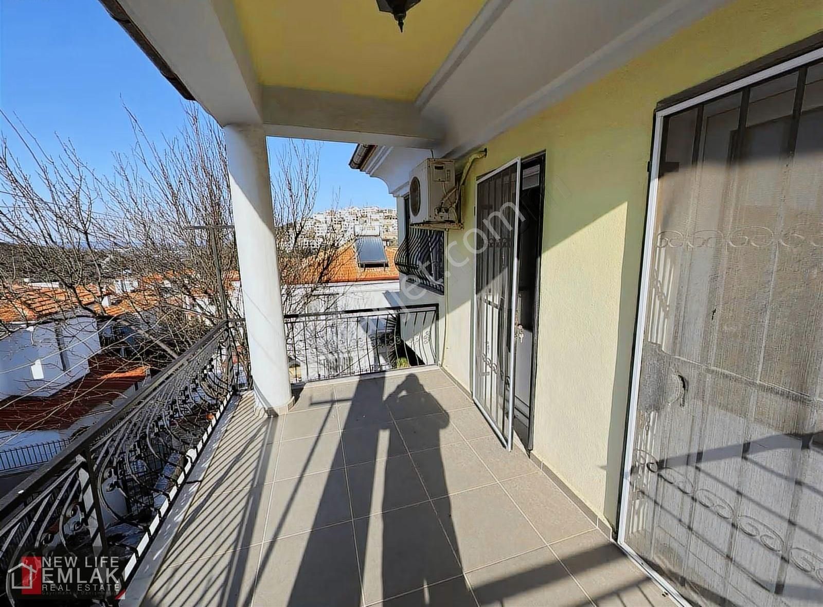 Fırsat.!!! Kuşadası Tam Müstakil Geniş Bahçeli Villa - Görsel 5