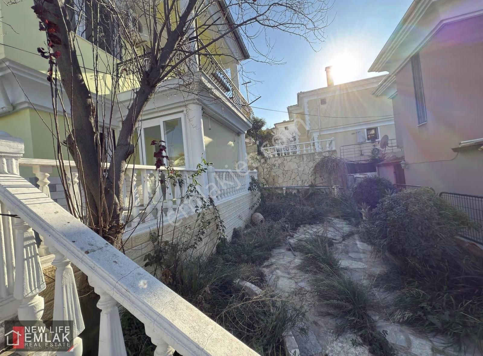 Fırsat.!!! Kuşadası Tam Müstakil Geniş Bahçeli Villa - Görsel 6