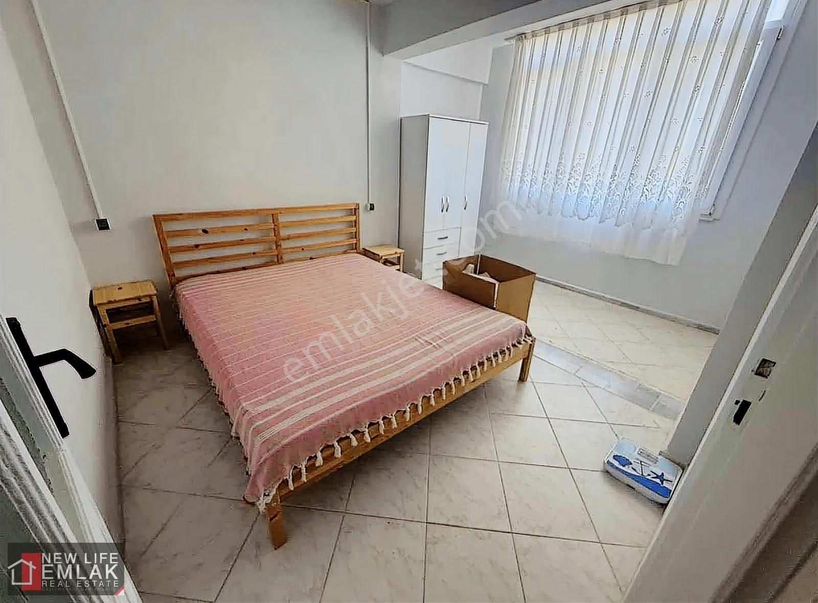 Kuşadası Sahil Sitelerinde 3+1 Villa - Görsel 8