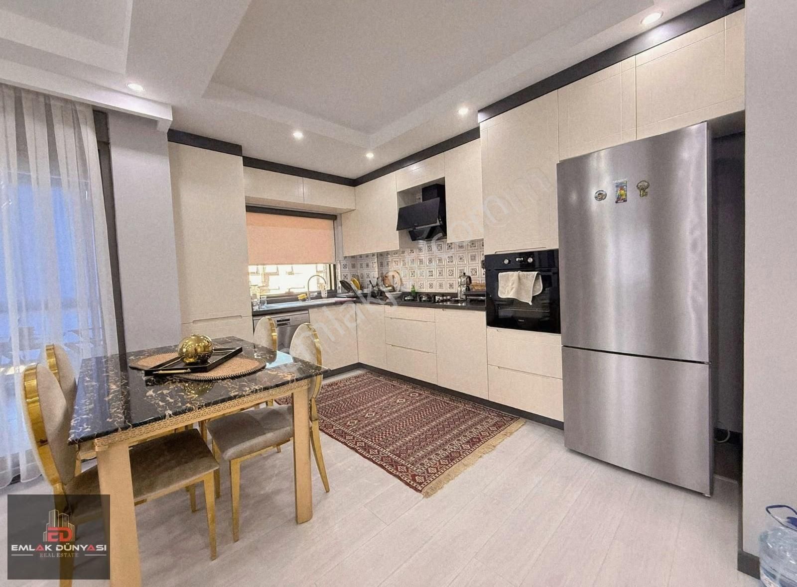 Meydan Kavağı Mah.fuull Krediye Açık Doğalgazlı 2+1 90m2 Daire - Görsel 21