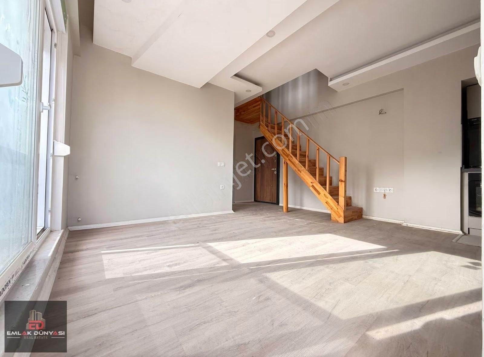 Kızıltoprak Mah.tramvay Yakını Önü Açık 3+1 135m2 Dubleks Daire - Görsel 34