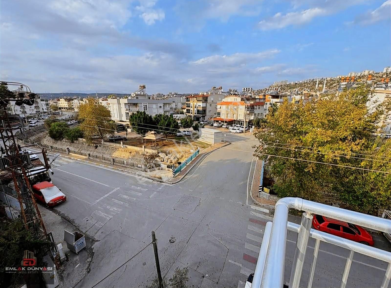 Kanal Mah. Tramvay Yol Üzerinde 4+2 Tek Fiyat 2 Daire Satılık - Görsel 3