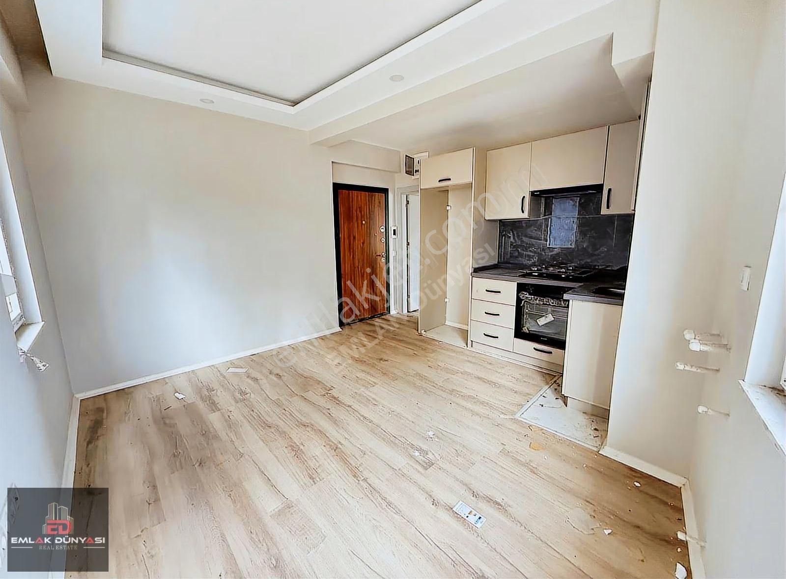 Kızıltoprak Mah.burhanettin Onat Cadde Dibi Sıfır 1+1 45m2daire - Görsel 9