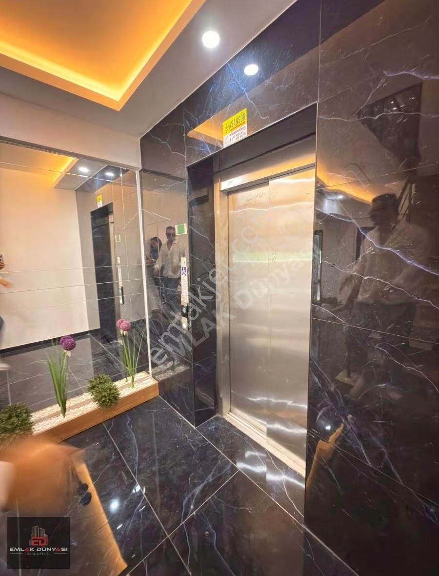 Etiler Mah.real Yakını Katta Sıfır Önü Açık 2+1 100m2 Daire - Görsel 4