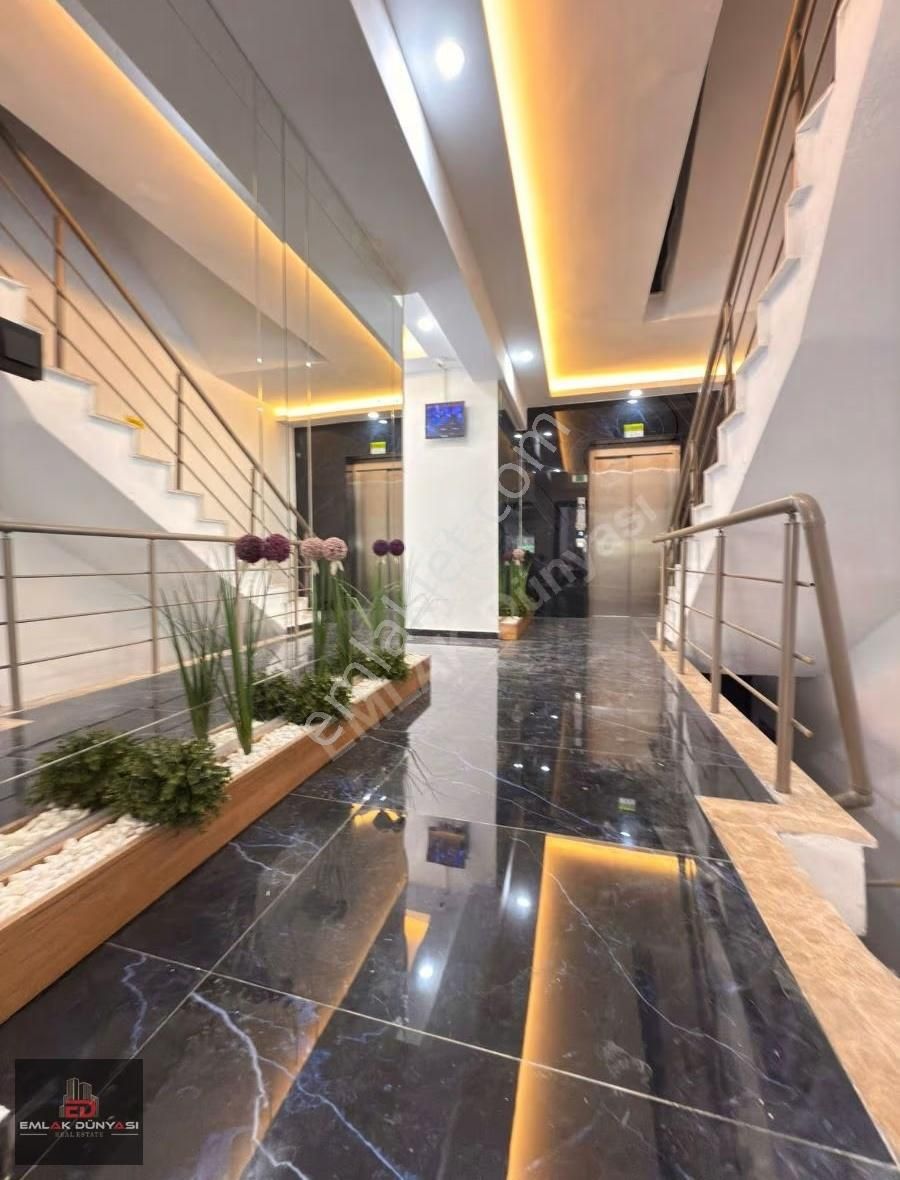 Etiler Mah.real Yakını Katta Sıfır Önü Açık 2+1 100m2 Daire - Görsel 6