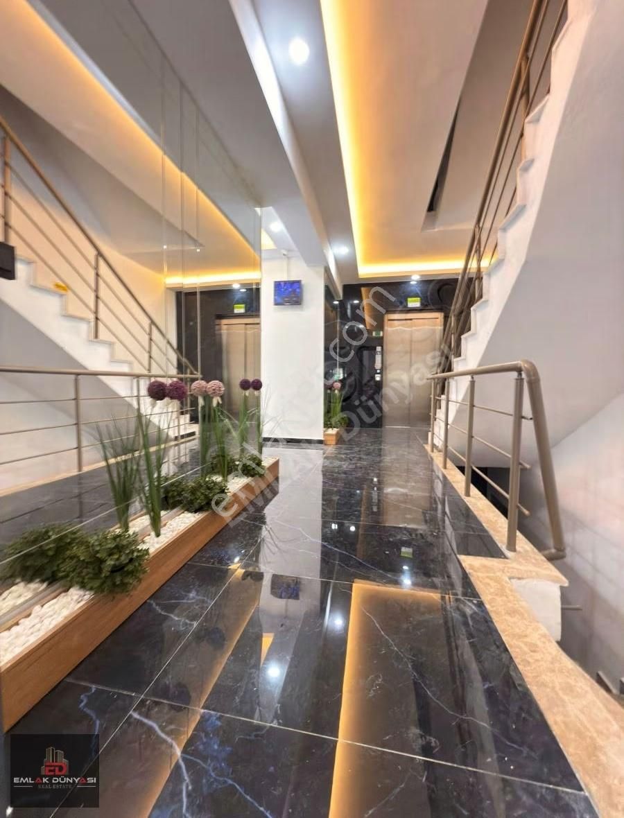 Etiler Mah.real Yakını Katta Sıfır Önü Açık 2+1 100m2 Daire - Görsel 14